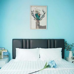 Camera economica con letto king size